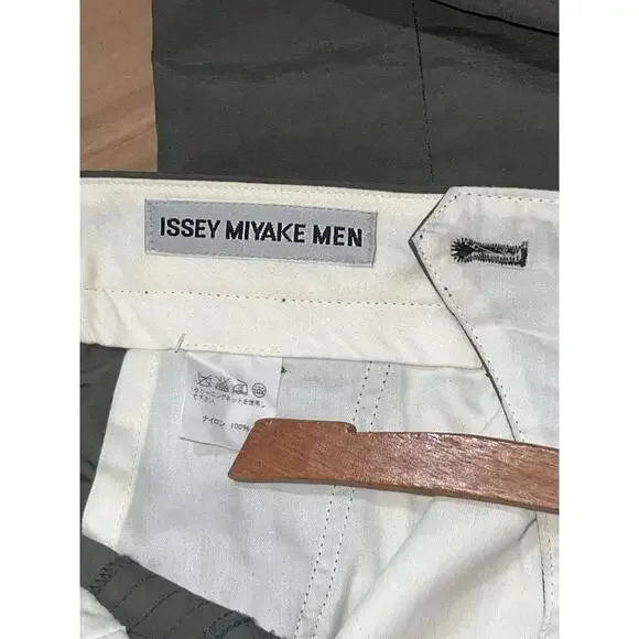 VTG Issey Miyake Men A/W 2000 Ballastic Cargo Trousers 30X31 - Picture 4 of 4